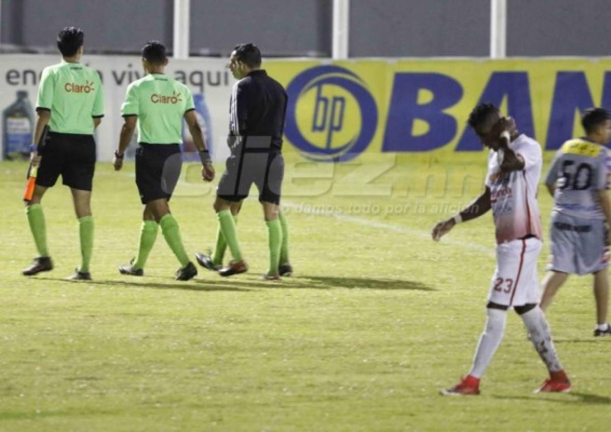 FOTOS: Desolación y oscuridad invaden el estadio Morazán  