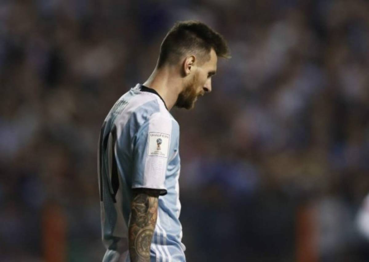 La tristeza y amargura de Messi en La Bombonera: Está quedanfo fuera de Rusia