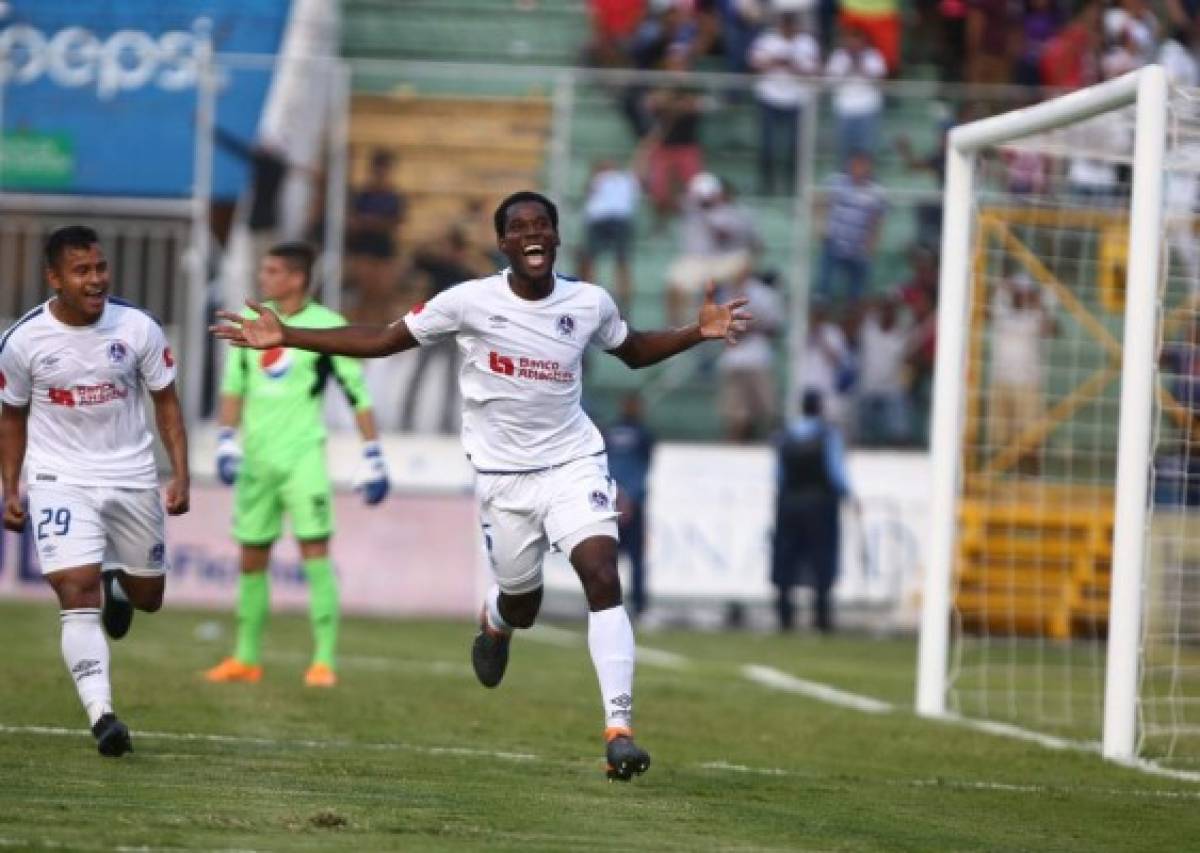 Los futbolistas que más juegan con el Olimpia de Nahún Espinoza