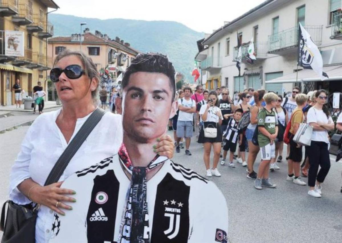 En fotos: Cristiano Ronaldo desata la locura tras anotar con la Juventus