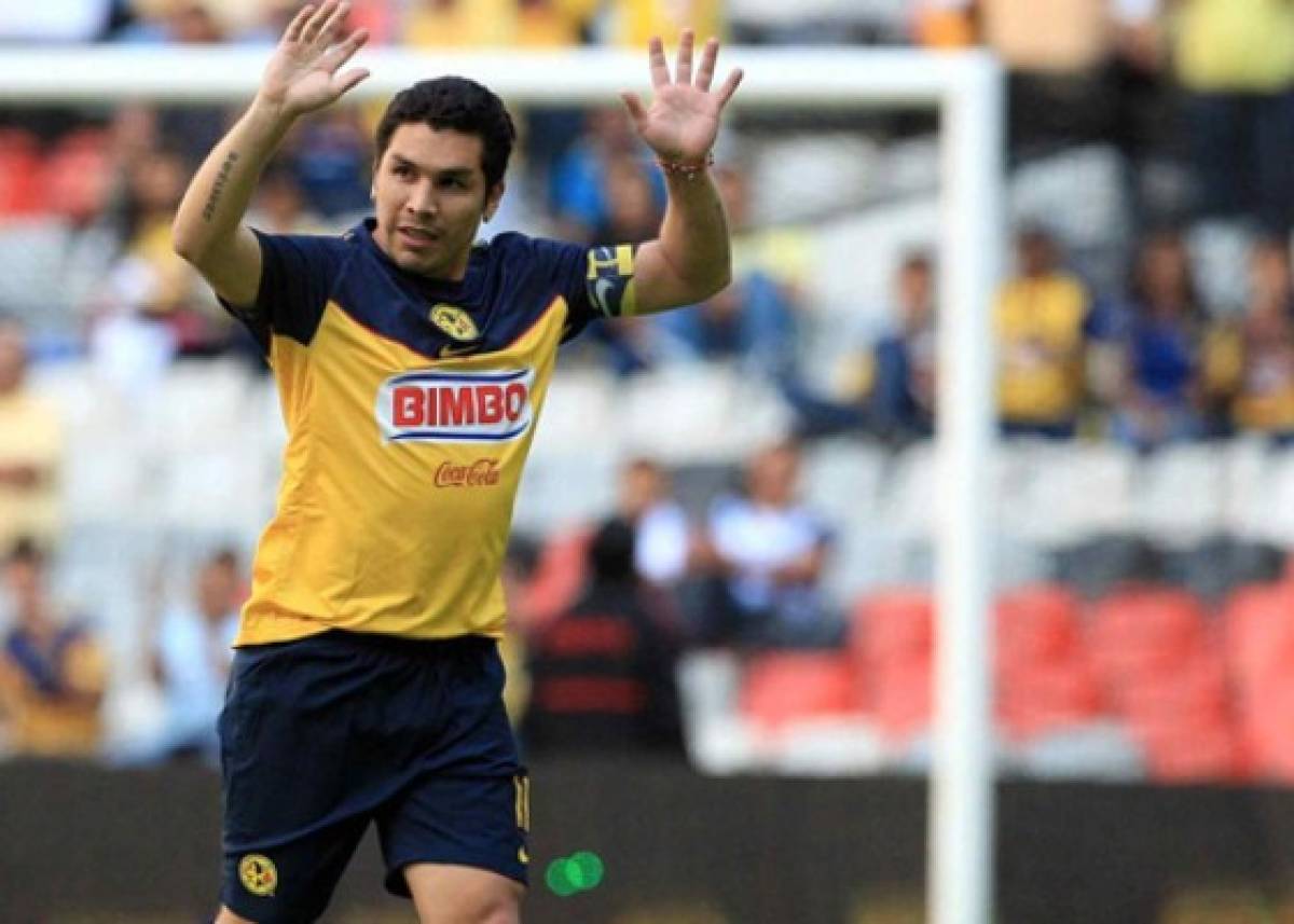Salvador Cabañas anuncio hoy su retiro del fútbol