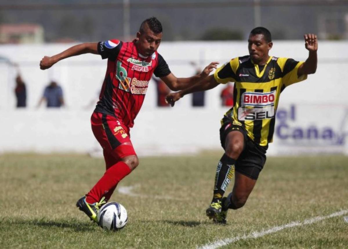 ¡La otra cara del fútbol! Jugadores hondureños que se ganan la vida fuera de las canchas