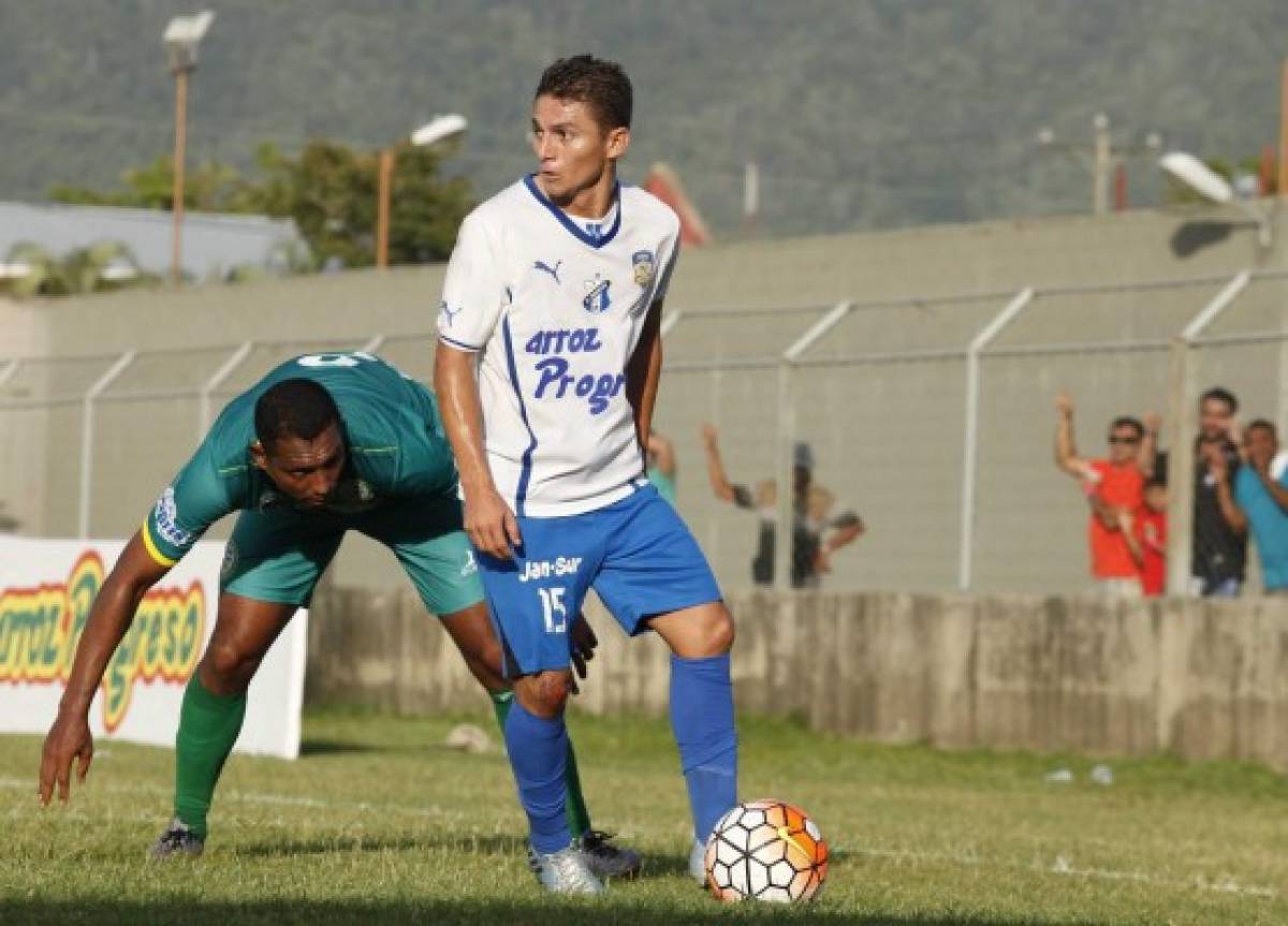 Fichajes: Hondureños firman contratos en el extranjero; Luis Garrido regresará a la Liga Nacional