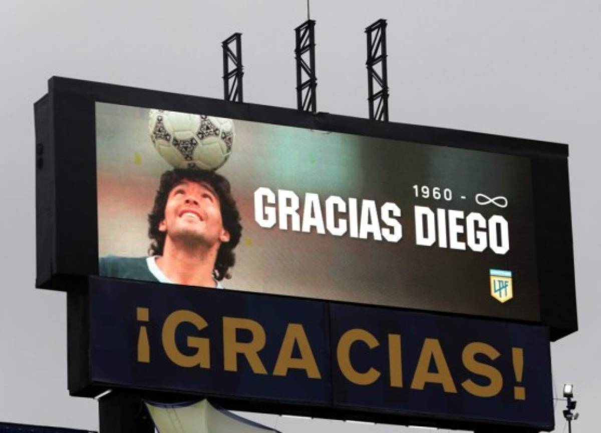Boca Juniors marca un golazo y se lo dedican a Dalma: la hija de Maradona llora en el palco de La Bombonera