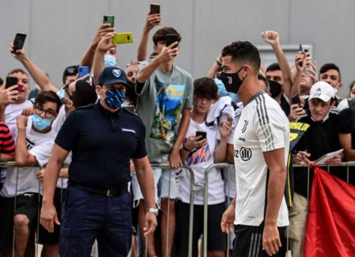 Así fue el regreso de Cristiano Ronaldo a la Juventus: el bonito gesto y locura de los aficionados