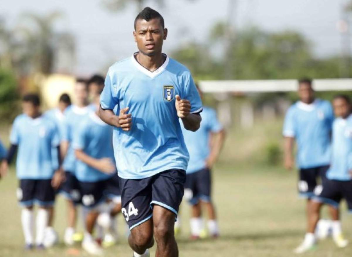 Los 20 jugadores hondureños que creías que estaban retirados y siguen en el fútbol