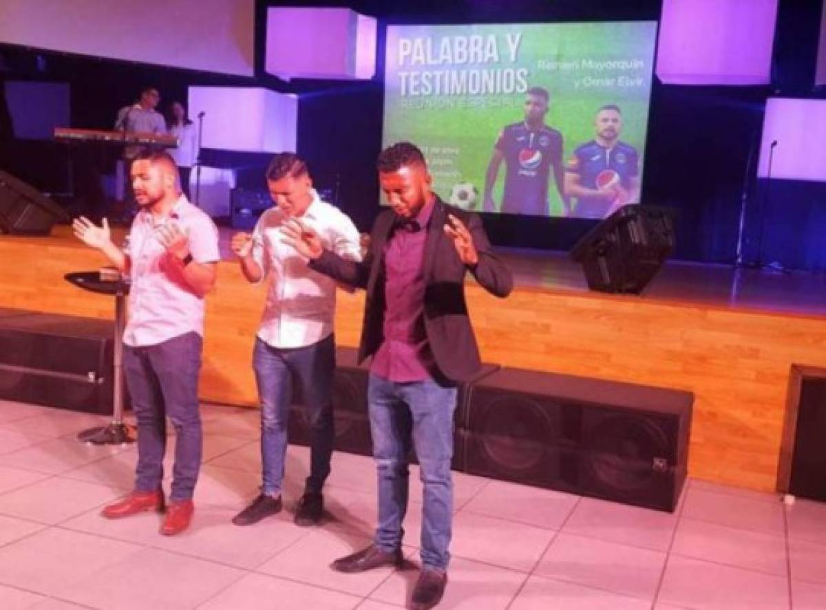 Con un nuevo fichaje en la iglesia: futbolistas hondureños que se declararon cristianos y sirven a Dios