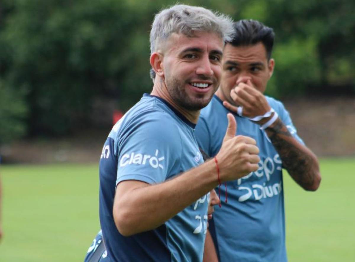 El nuevo “look” del argentino Agustín Auzmendi y Motagua recupera a jugador tras un mes y medio lesionado