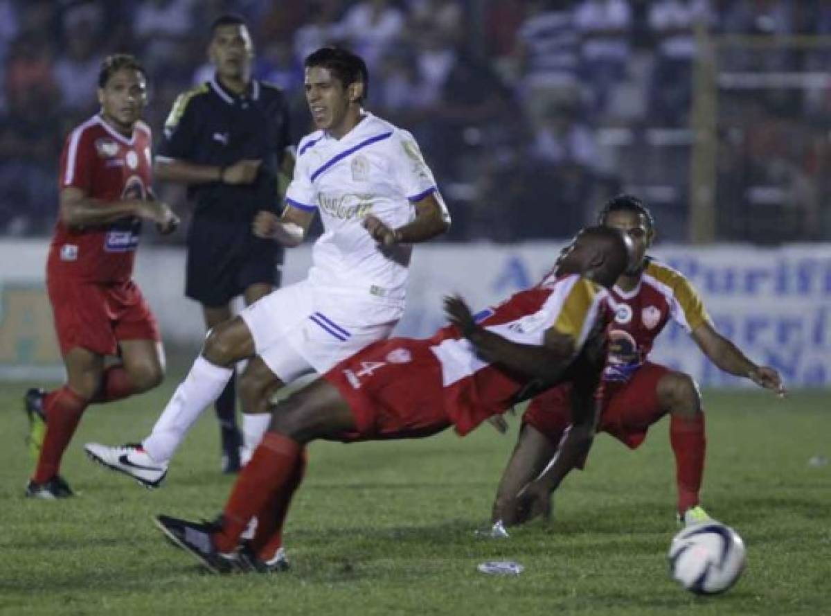 ¡Uno tenía 9 años sin jugar en Liga! Los 'resucitados' de Raúl Cáceres en Real de Minas