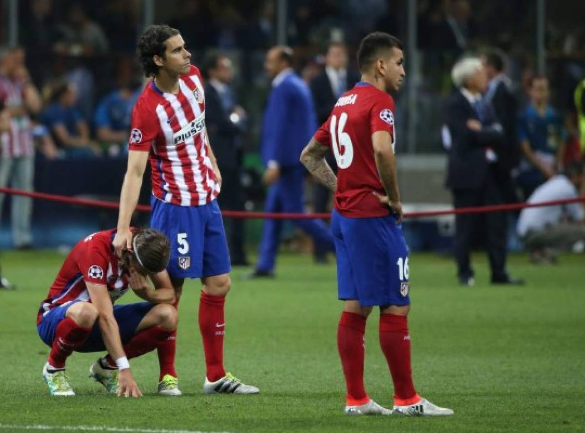 Jugadores del Atlético de Madrid acaban devastados