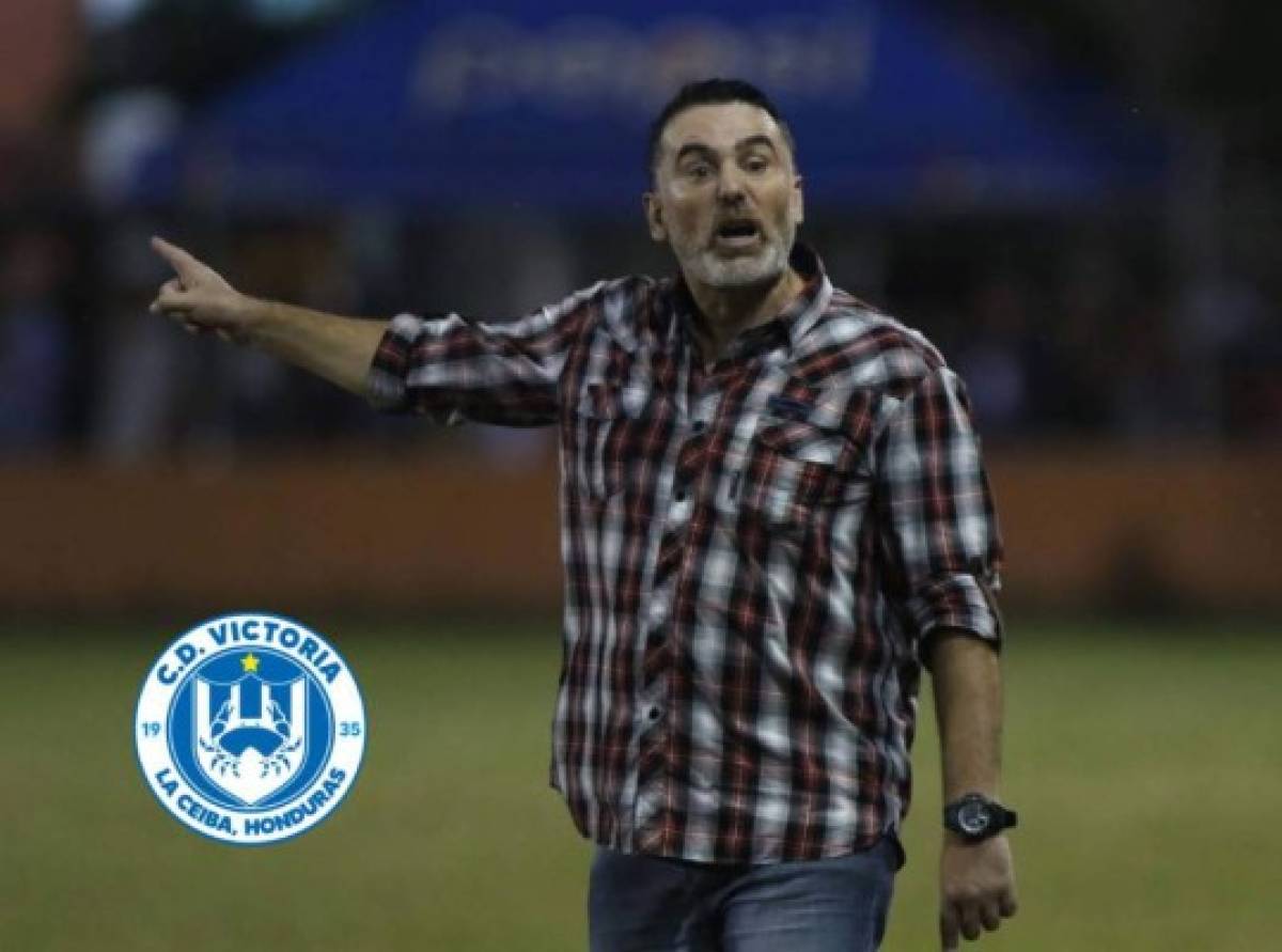 El 'apaga fuegos' regresaría el fútbol hondureño: técnico Fernando Araújo a las puertas del Victoria