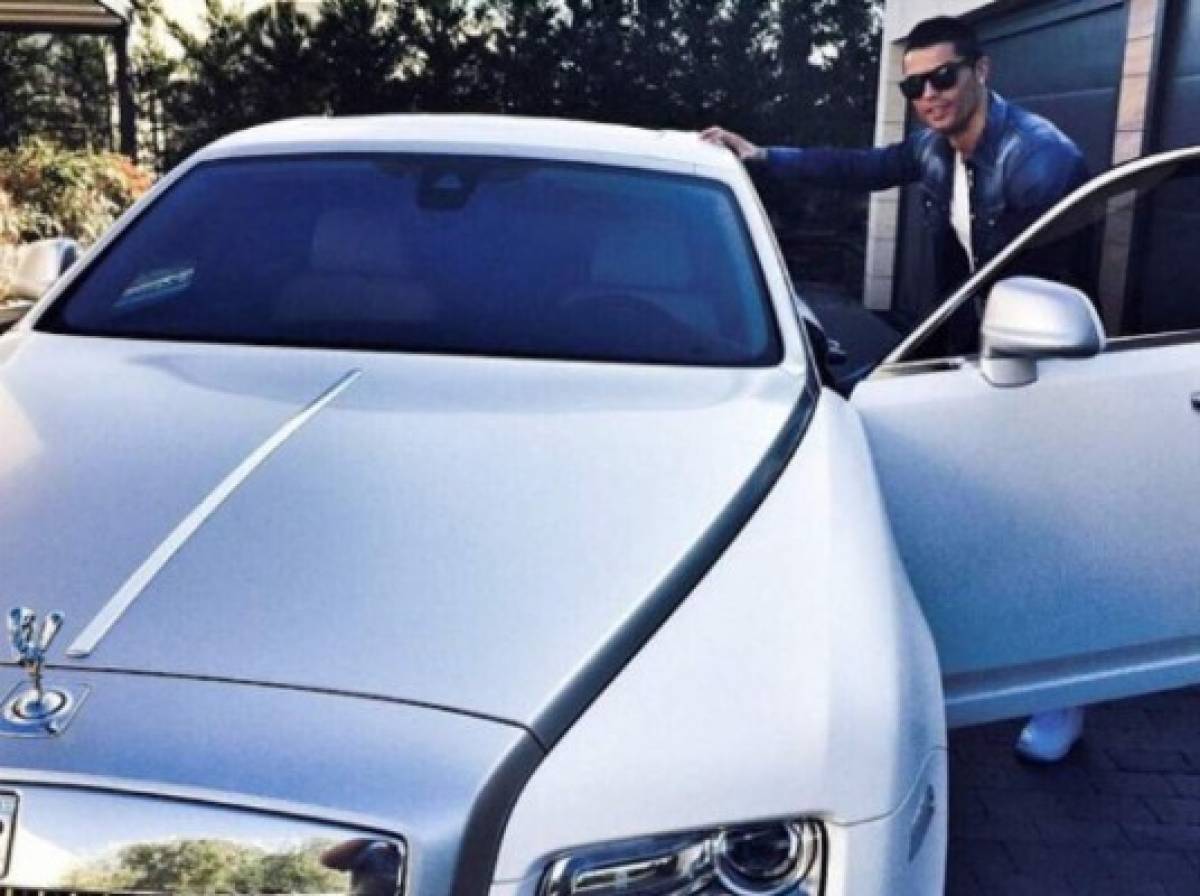 ¡Impresionante! La lujosa colección de autos que tiene Cristiano Ronaldo