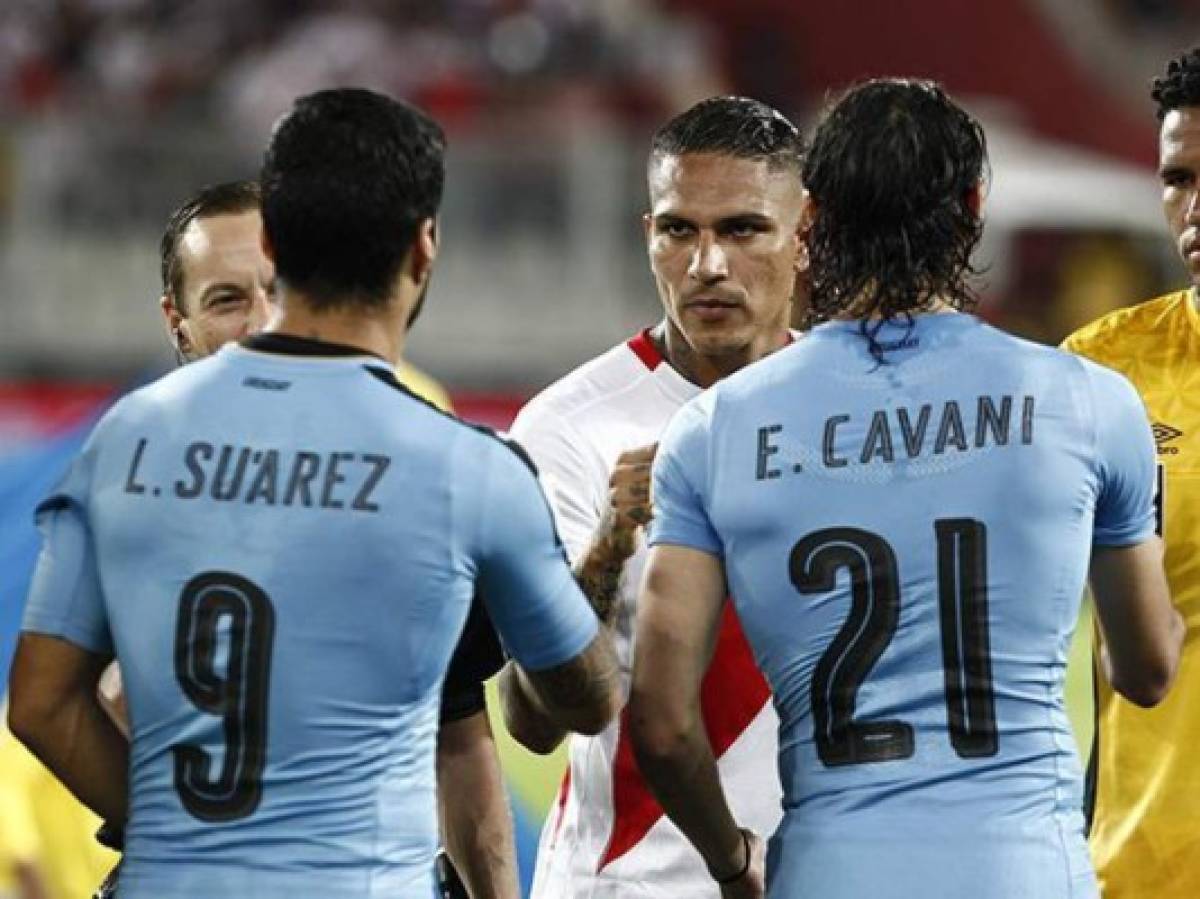 Uruguay apoya a Guerrero con recuerdo de sanción a Suárez en 2014, dice Godín