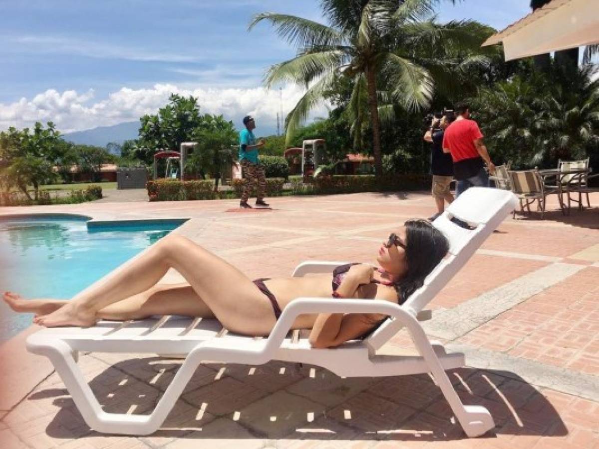 La explosivas fotos de Roxanna Somoza, exreina de belleza hondureña