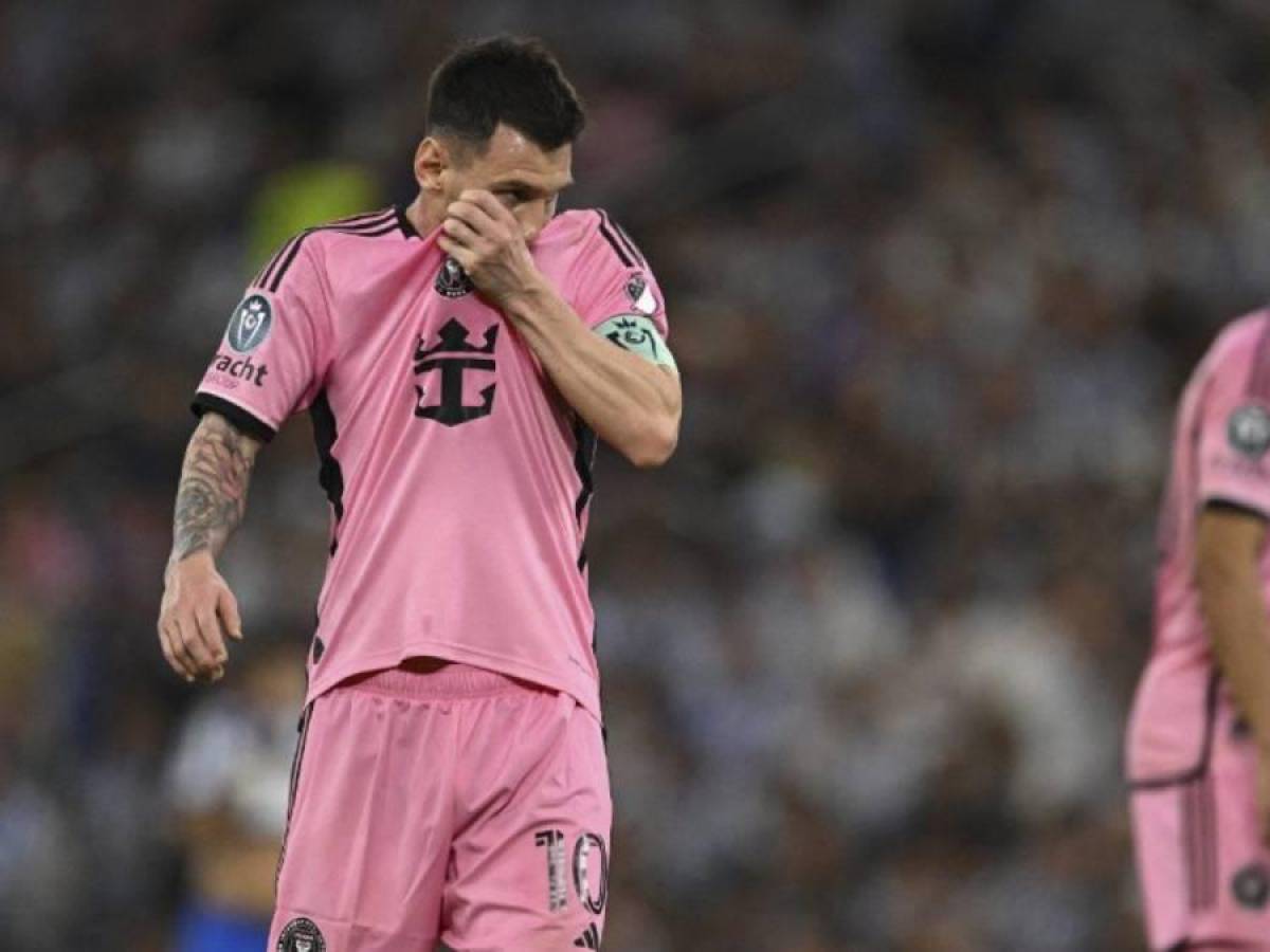 La reacción de Messi tras ser humillado en Concacaf, la burla de Monterrey y fea agresión de Luis Suárez ¿Qué hizo Barton?