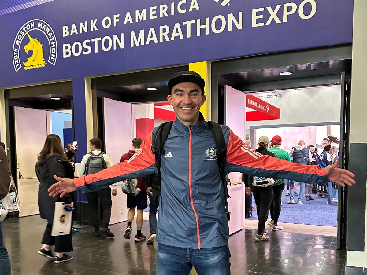 Corredores hondureños deslumbran en la maratón de Boston y mejoran su tiempo