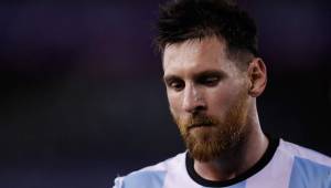Lionel Messi se perderá casi lo que resta de la eliminatoria en Conmebol y pone en serios aprietos a Argentina.