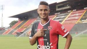 Álex López podría salir de Liga Deportiva Alajuelense por su gran nivel. (Foto: LDA)