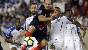 Marco Ureña anotó el único gol en el duelo entre Honduras y Costa Rica por Copa Oro (Foto:Nacion.com)