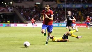 Ruiz anotó el segundo gol de Costa Rica en la goleada 3-0 ante Jamaica. (Foto:Robert Vindas - DIEZ)