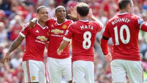 Memphis Depay, Anthony Martial, Juan Mata y Wayne Rooney, fueron los encargados de destrozar al Sunderland y darle el triunfo al equipo de Van Gaal.