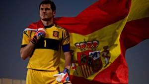 Iker Casillas ganó todo con la selección de España y aquí les mostramos al mejor 11 que eligió, donde aparecen seis jugadores del Barcelona.