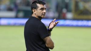 El entrenador del Motagua, Diego Vázquez, no pudo con su acérrimo rival, Olimpia que lo volvió a golear en una nueva edición del clásico.