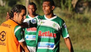 Marlon Peña acudió al inicio de la pretemporada del Juticalpa y Wilmer Cruz confirmó su separación. Foto DIEZ