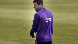 Messi contó que es Dani Alves con el que mejor se lleva en el vestuario del Barcelona. ¿Influirá en su renovación?. Foto elconfidencial.com
