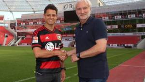 Chicharito Hernández es nuevo jugador del Bayer Leverkusen.