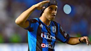 Ronaldinho ya está meditando retirarse de su carrera profesional.