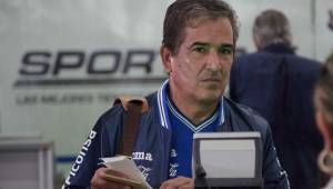 El entrenador de Honduras, Jorge Luis Pinto, espera ver mejoría en el segundo amistoso. (Foto: DIEZ)