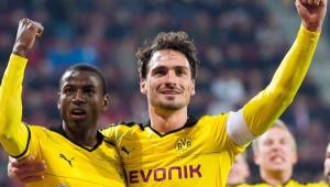 Mats Hummels volverá al club que lo vio crecer, tiene 27 años y será dirigido por Ancelotti la siguiente temporada.