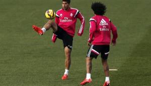Lucas Silva empezó a entrenar el lunes como jugador del Real Madrid. Ancelotti cree que ya está listo para jugar. (EFE)