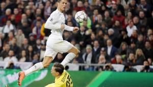 Cristiano Ronaldo anotó a la Roma en el Bernabéu en juego de vuelta.