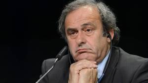Platini salió al paso de las acusaciones y asegura que su batalla no es contra la FIFA sino 'contra la injusticia'.