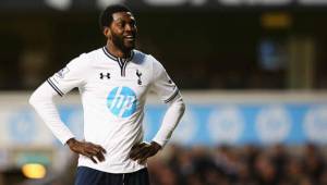 Emmanuel Adebayor se perderá la gira norteamericana del Tottenham.