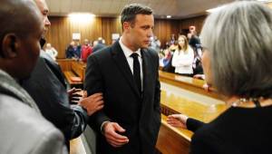 El atleta sudafricano Óscar Pistorius fue condenado hoy a seis años de prisión. Foto AFP.