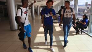 Anthony Lozano, Henry Figueroa y Rubilio Castillo fueron rivales el domingo, este lunes viajaron juntos a San Pedro Sula para unirse a la Selección. Foto Juan Salgado