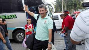 El entrenador del Real Sociedad Mauro Reyes, salió muy molesto del encuentro que empataron 2-2 frente a Real España en San Pedro Sula. Foto Delmer Martínez