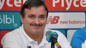 Óscar Ramírez, técnico de la selección de Costa Rica.