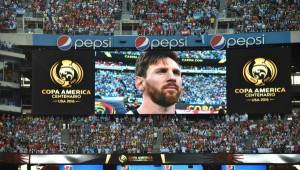 Una imagen de Messi en el MetLife Stadium que emocionó a los aficionados. Fotos AFP.