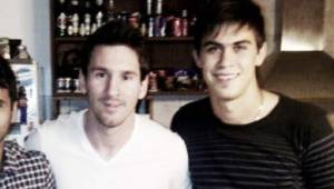 Lionel Messi y Emanuel Biancucchi en una fotografía del recuerdo.