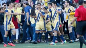 La Escuela Internacional Sampedrana se coronó campeón en masculino del Centroamericano Bilingüe, pero sufrió para vencer 1-0 a la Seran. Foto Neptalí Romero