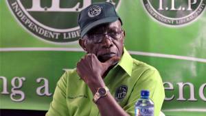 Jack Warner está suspendido de por vida de la Fifa.