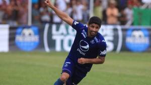 Otro futbolista que podría volver es el lateral Omar Elvir.