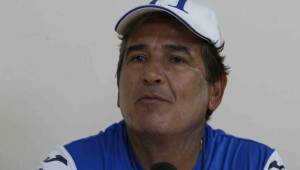 El entrenador de la Selección de Honduras, Jorge Luis Pinto, no está de acuerdo con que hayan nombrado al mismo juez que le afectó en el juego contra Canadá.