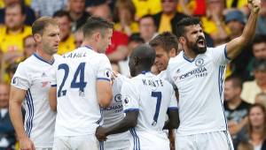 Diego Costa celebra el gol que significó tres puntos para el Chelsea ante Watford.