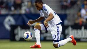 HOUSTON, TEXAS - JULY 13: Deybi Flores #20 of Honduras brings the ball up the field against Grenada during a Group D CONCACAF match at BBVA Stadium on July 13, 2021 in Houston, Texas. Bob Levey/Getty Images/AFP (Photo by Bob Levey / GETTY IMAGES NORTH AMERICA / Getty Images via AFP)