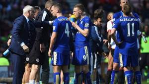 Leicester City jugará la próxima Champions League y eso atribuye otro premio más para la plantilla de los Foxes.